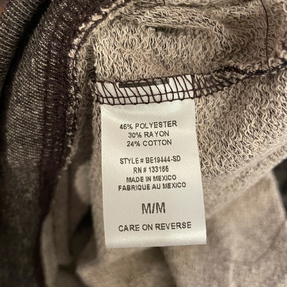 EVERLEIGH Hooded Sweatshirt in Chocolate Brown NWT - Picture 3 of 3